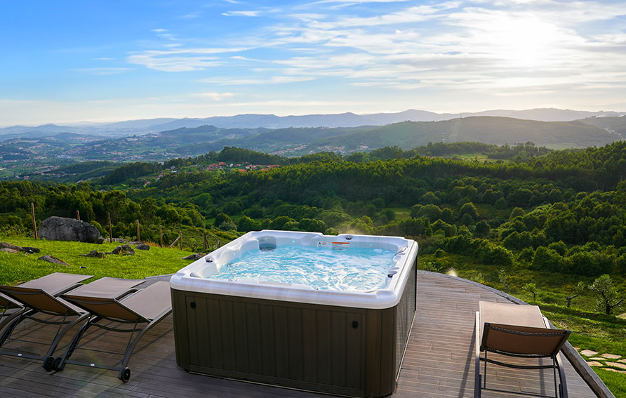 Jacuzzi e Vistas Deslumbrantes